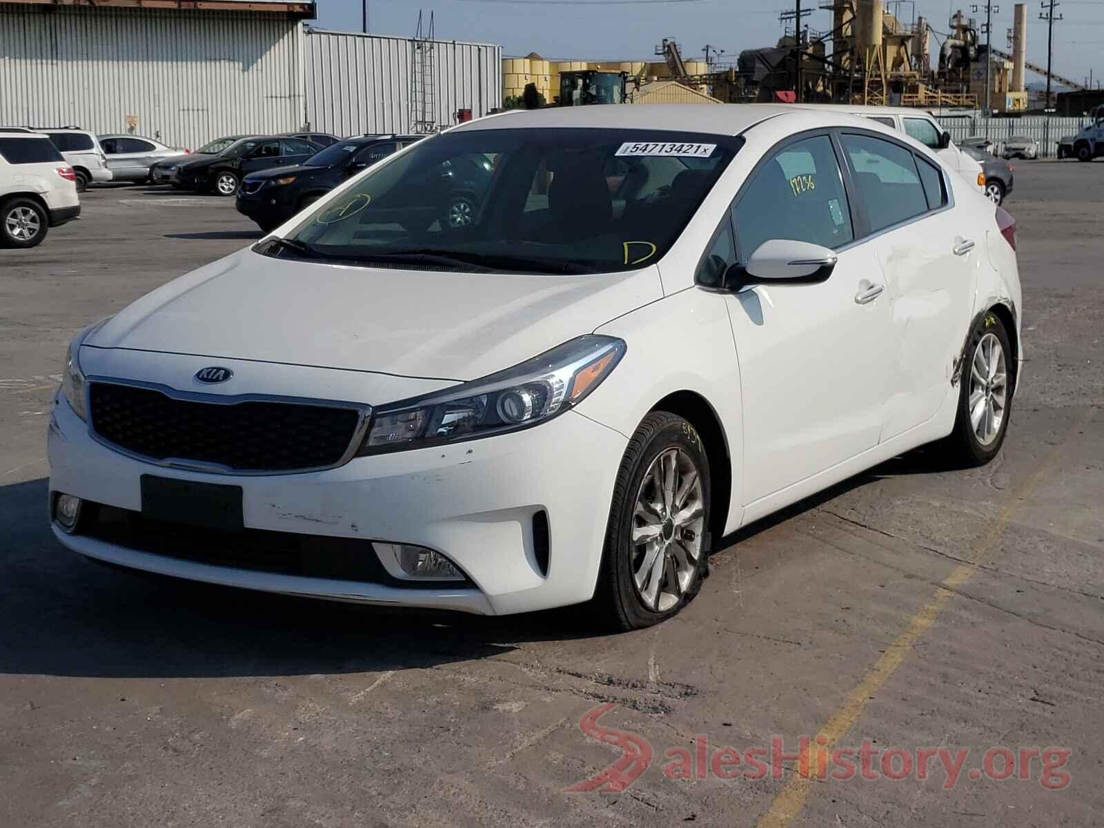 3KPFL4A77HE038042 2017 KIA FORTE