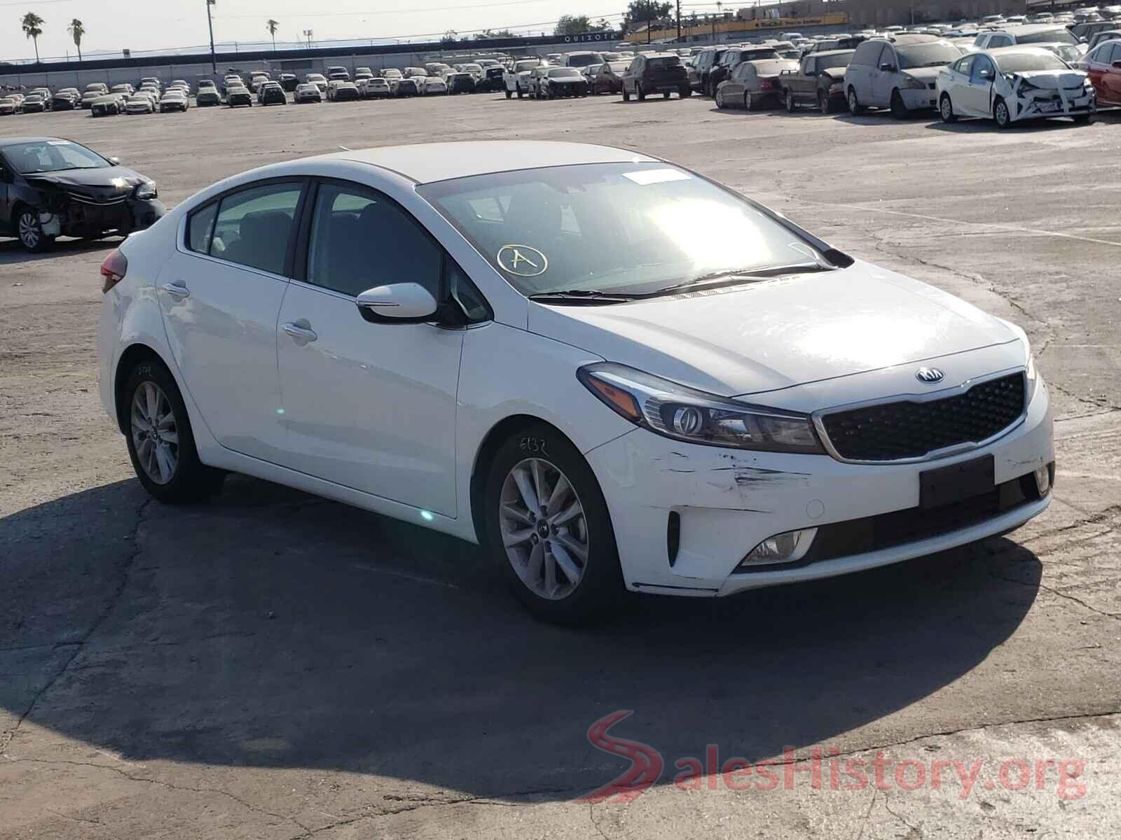 3KPFL4A77HE038042 2017 KIA FORTE