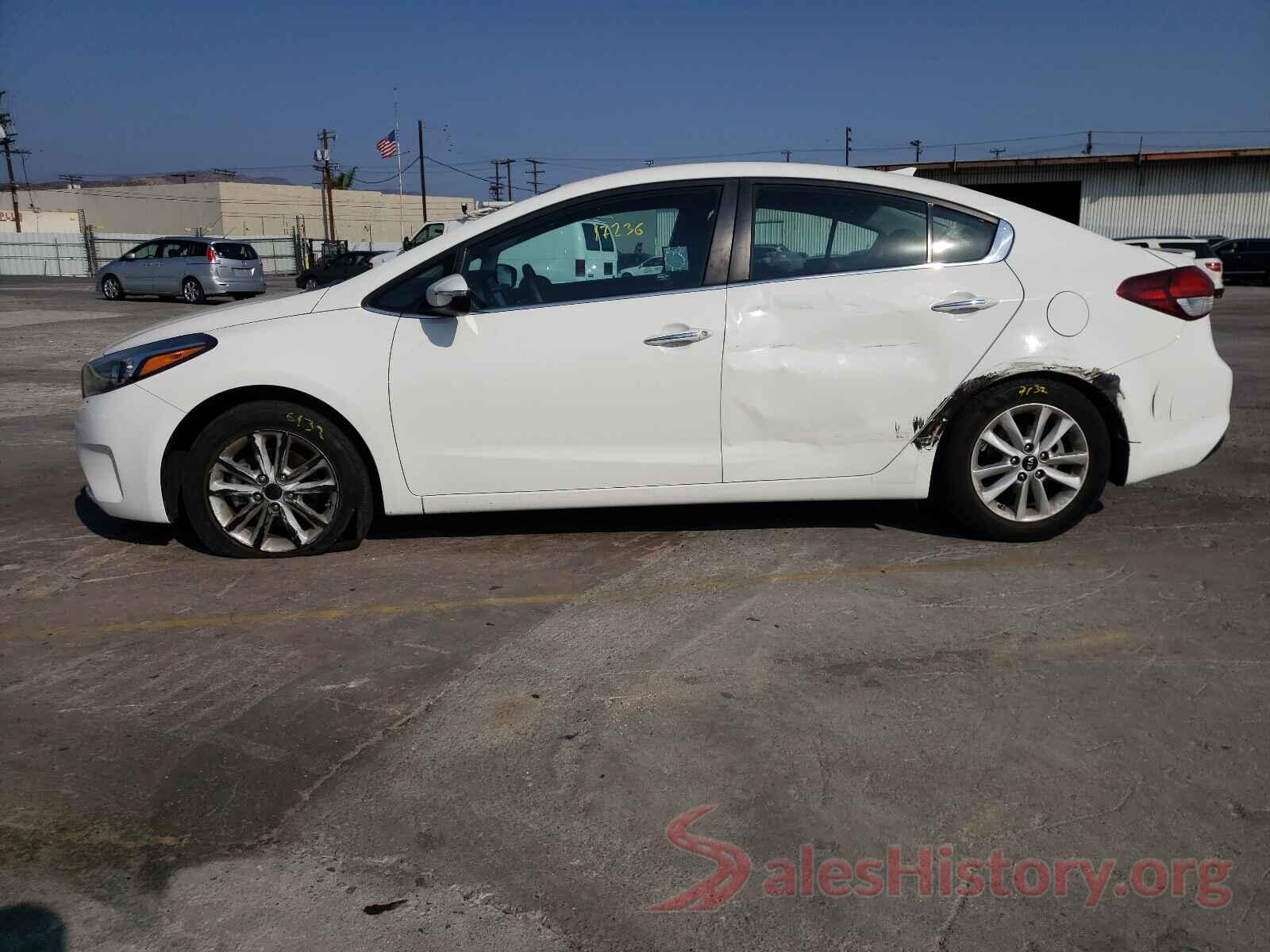 3KPFL4A77HE038042 2017 KIA FORTE