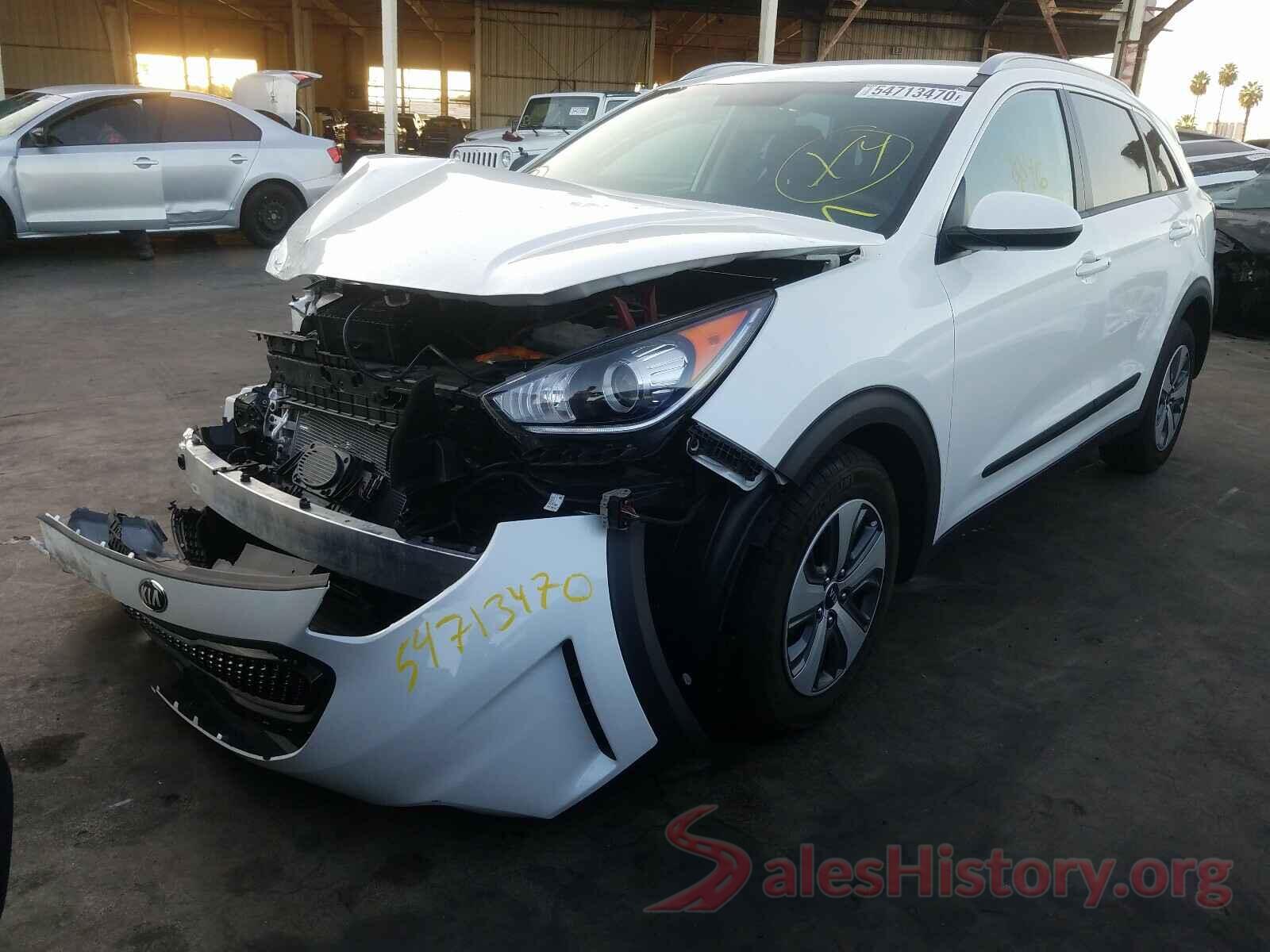 KNDCB3LC7K5352206 2019 KIA NIRO