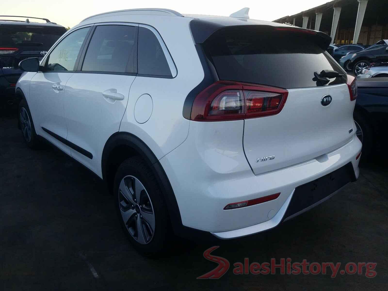 KNDCB3LC7K5352206 2019 KIA NIRO