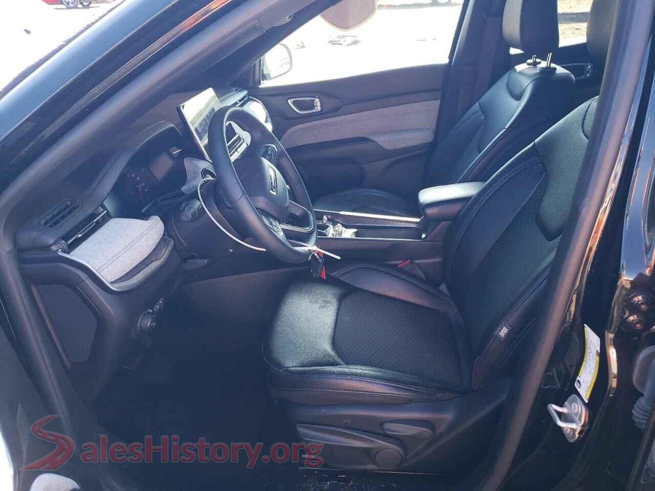 2024 JEEP COMPASS VIN 3C4NJDBN9RT141099, engine bay