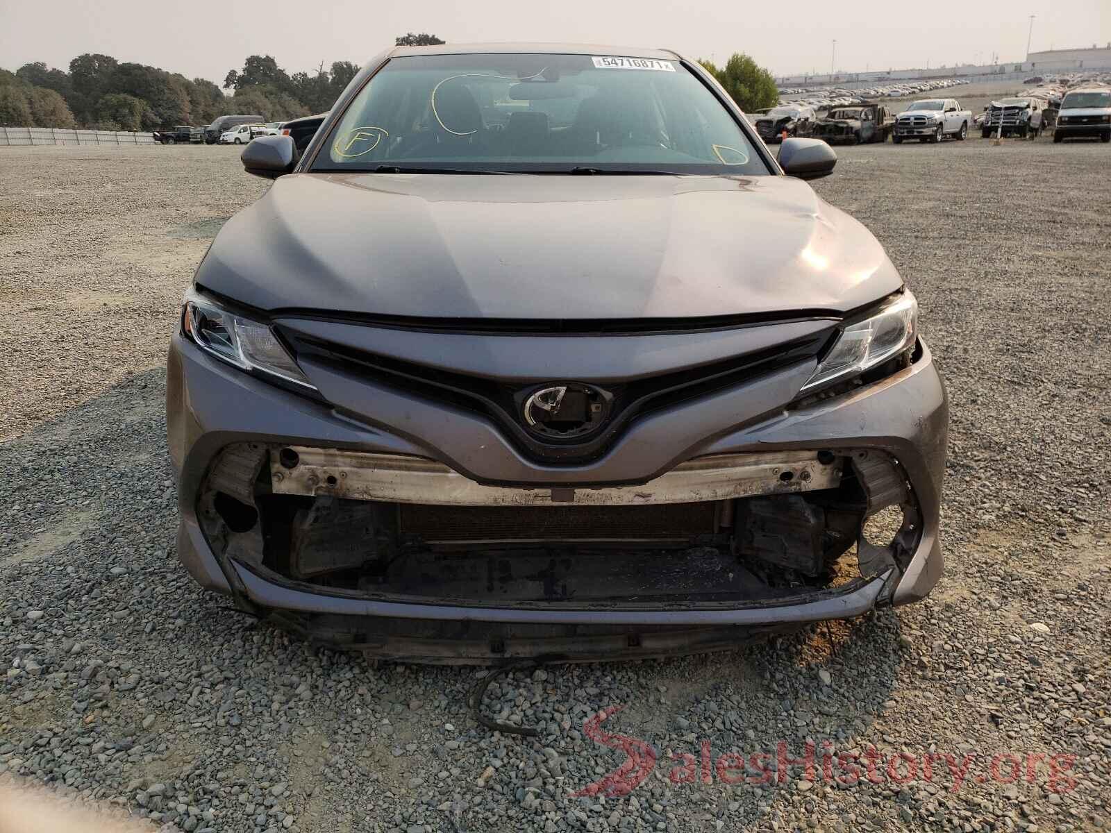 4T1B11HK9JU047146 2018 TOYOTA CAMRY