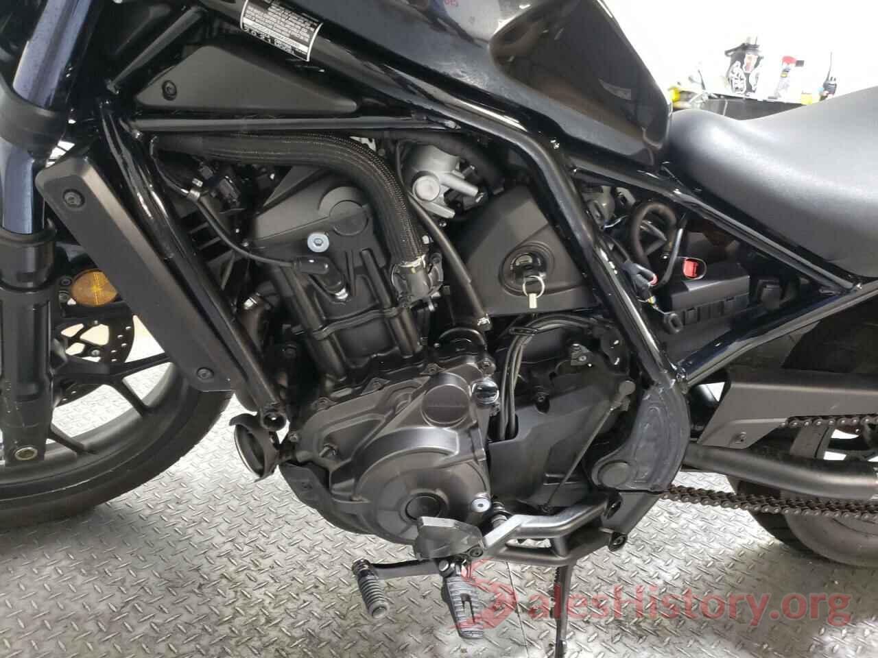 JH2SC8309MK000980 2021 HONDA CMX1100 A