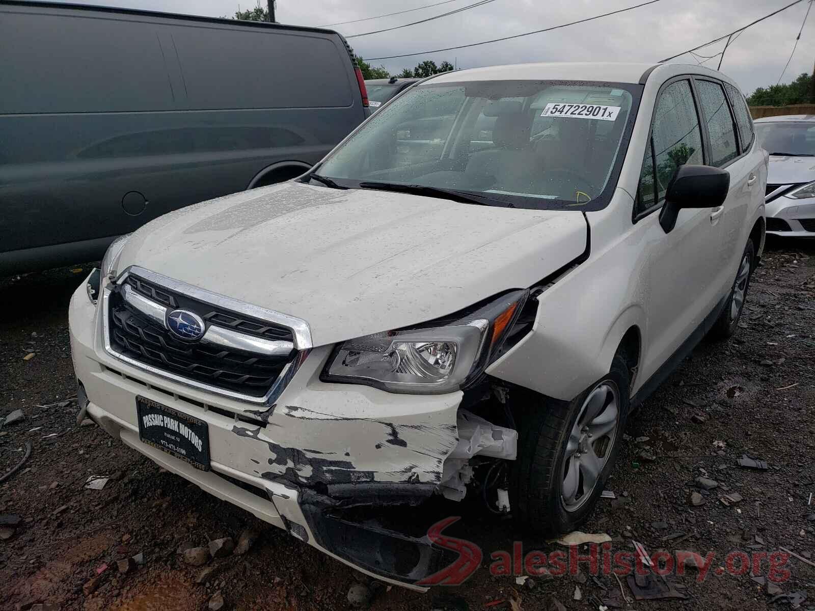 JF2SJAAC8JH537630 2018 SUBARU FORESTER