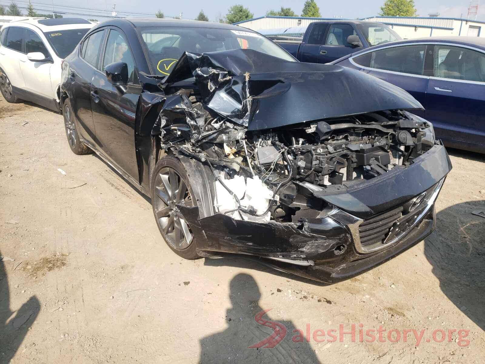 3MZBN1V36JM265715 2018 MAZDA 3