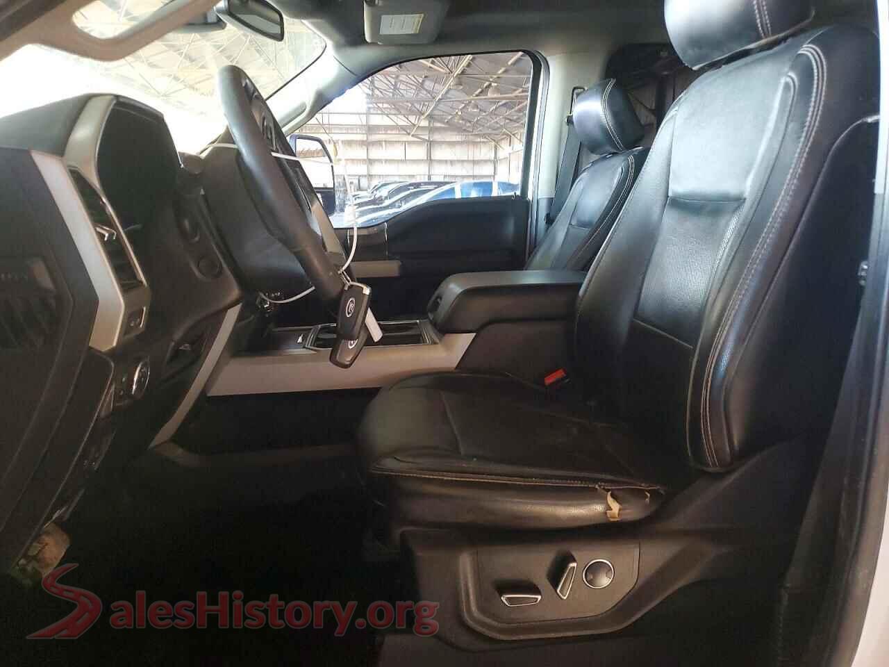 2019 FORD F350 VIN 1FT8W3BT3KEE52637, engine bay