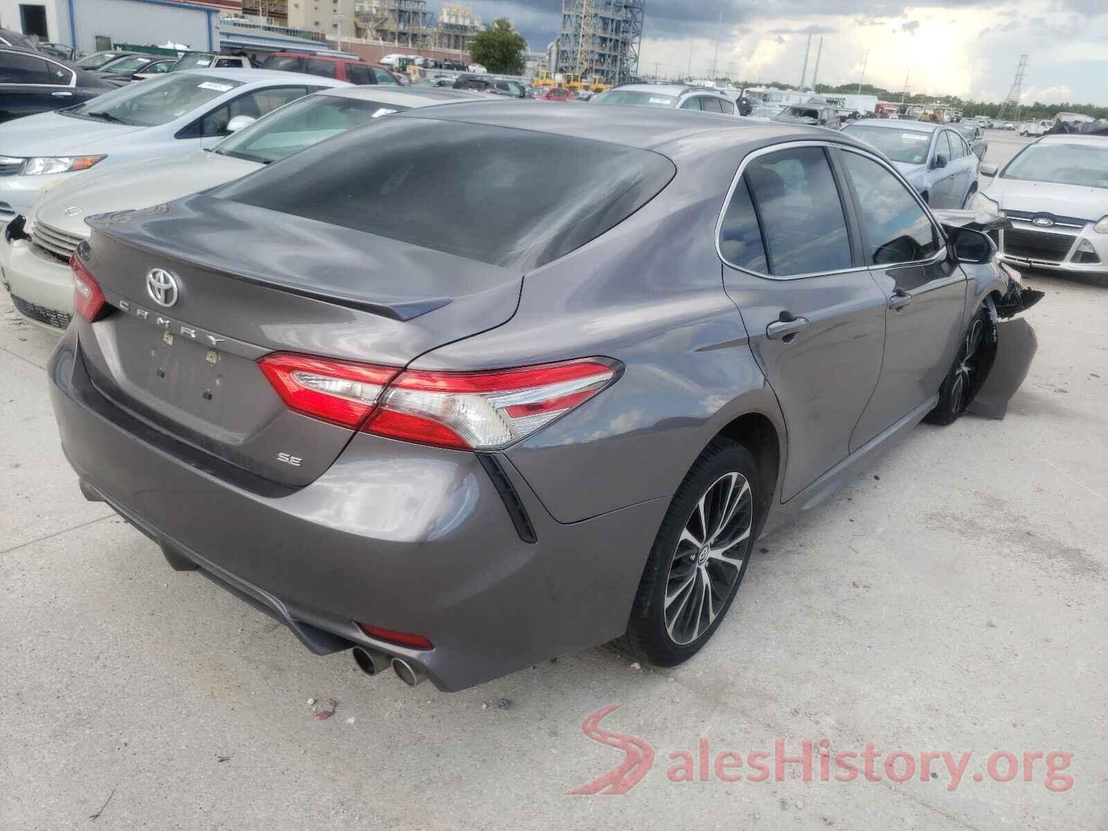 4T1B11HK4JU064145 2018 TOYOTA CAMRY