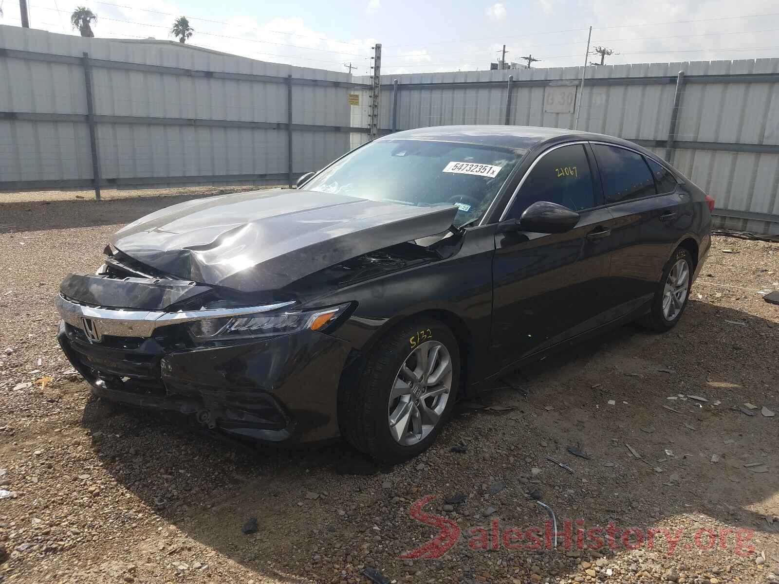 1HGCV1F12JA258912 2018 HONDA ACCORD