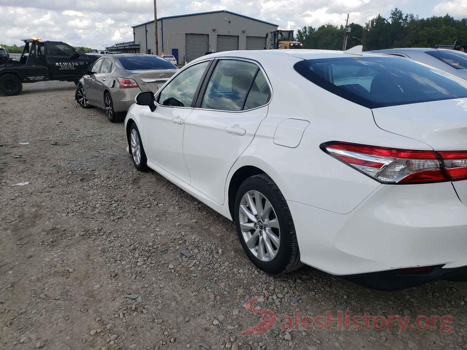 4T1B11HK8KU242401 2019 TOYOTA CAMRY