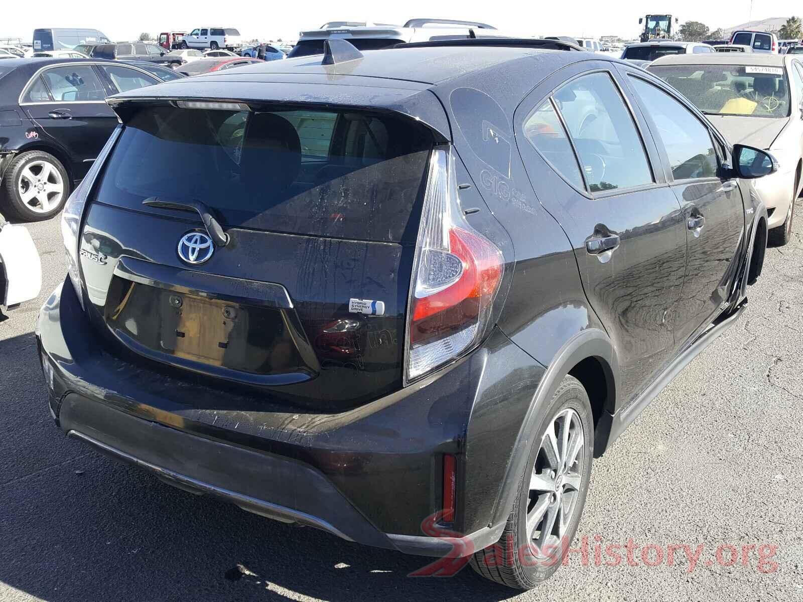 JTDKDTB39J1606141 2018 TOYOTA PRIUS