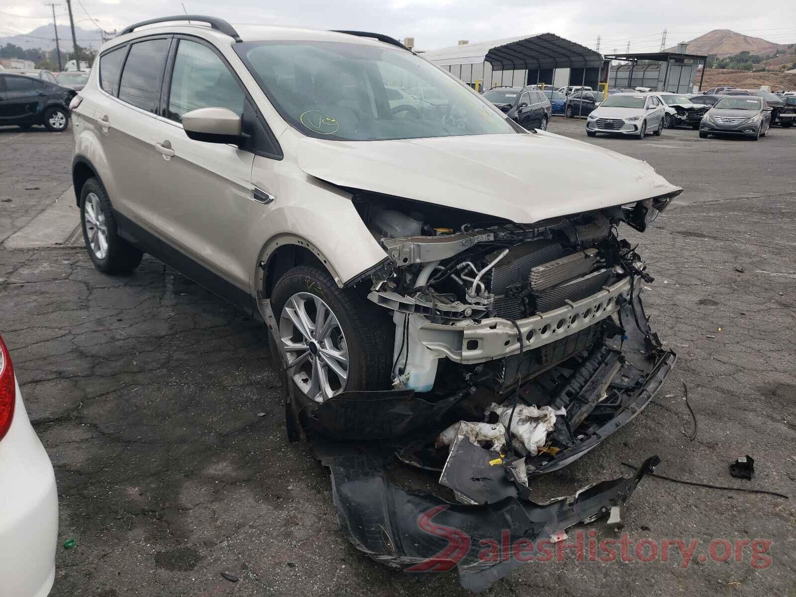 1FMCU0GD7JUD59975 2018 FORD ESCAPE