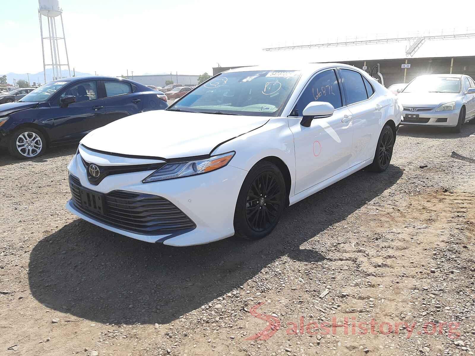 4T1B11HK3JU012392 2018 TOYOTA CAMRY