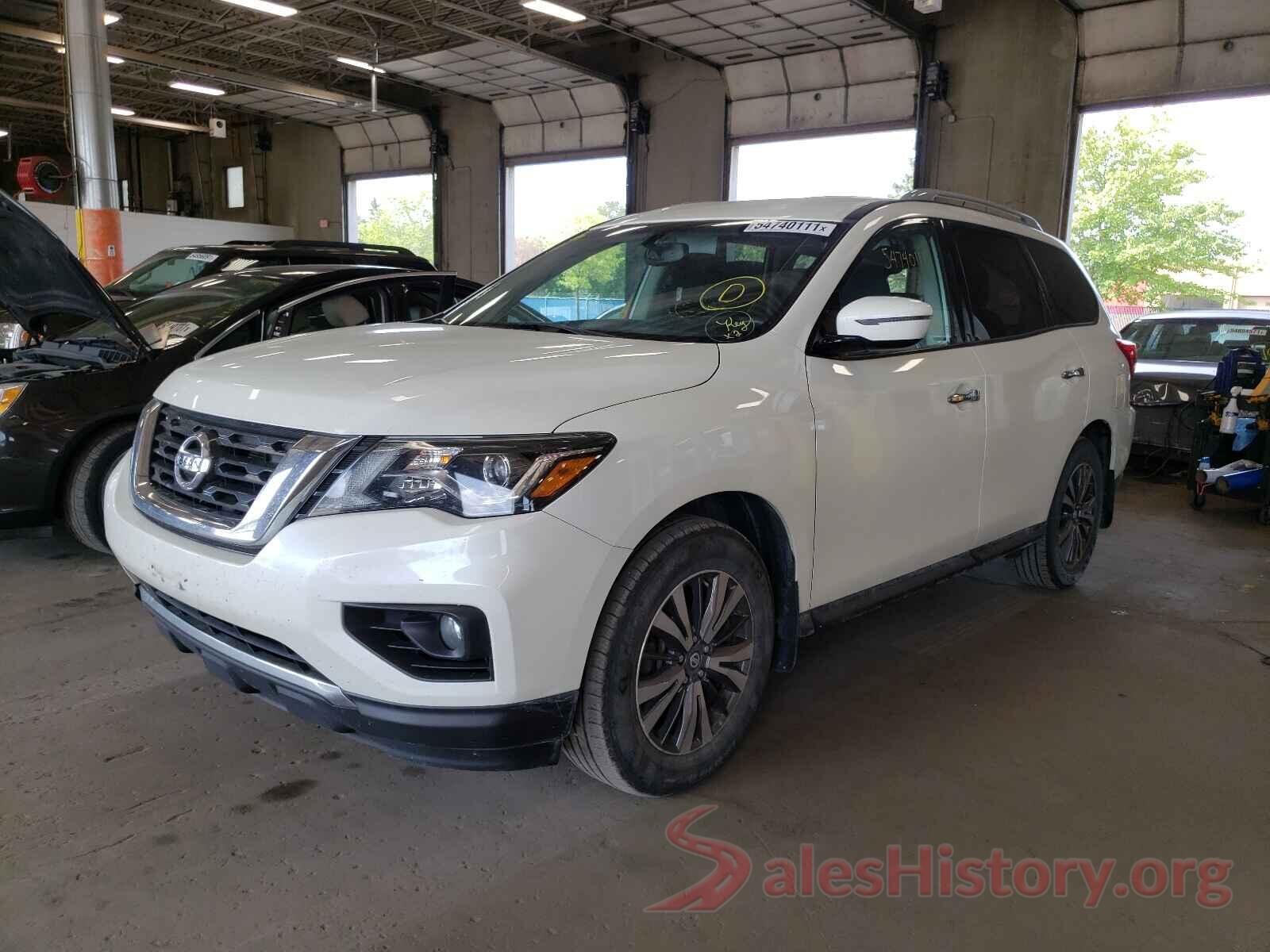 5N1DR2MM4HC659592 2017 NISSAN PATHFINDER