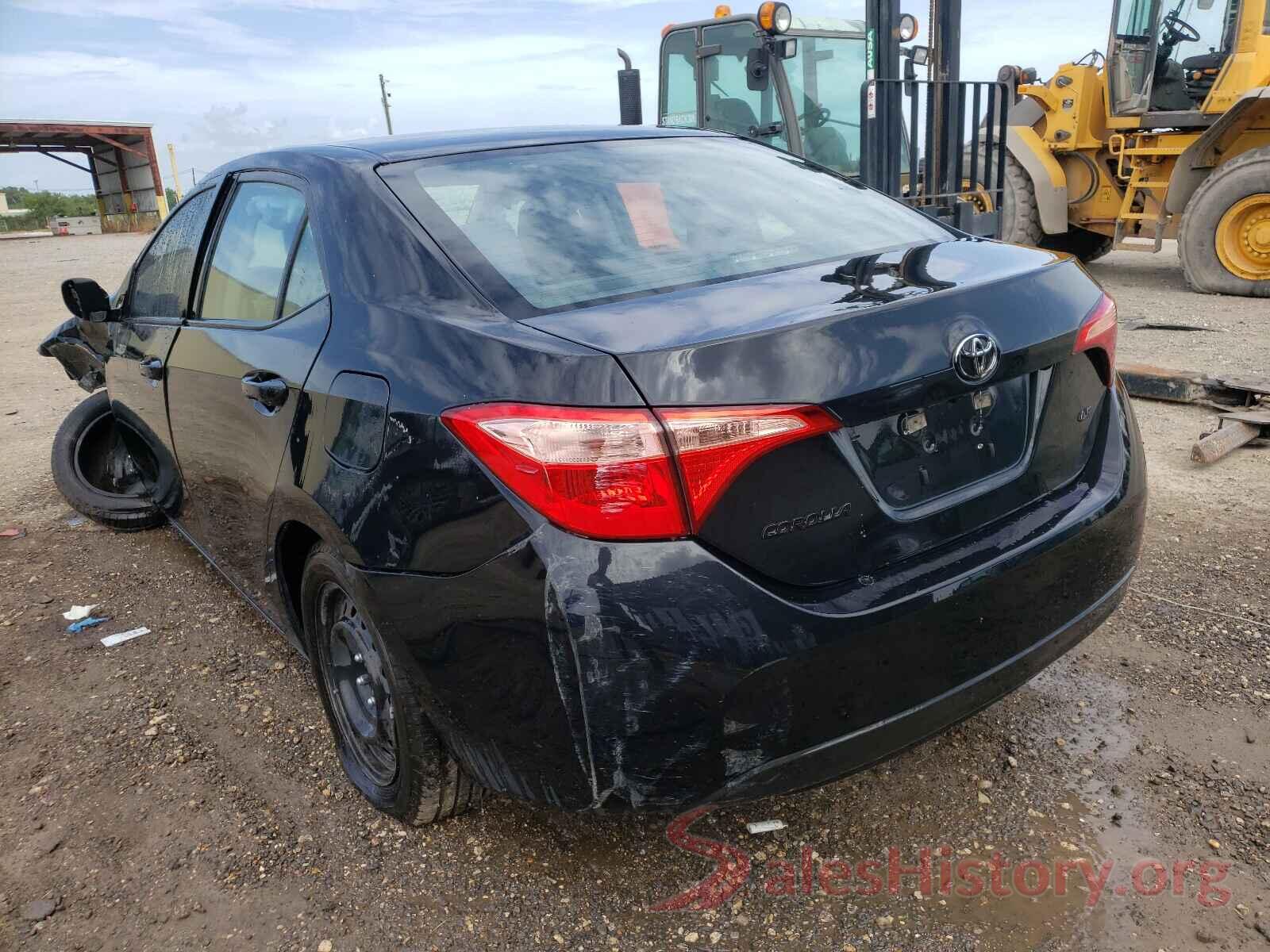 5YFBURHE1JP767106 2018 TOYOTA COROLLA