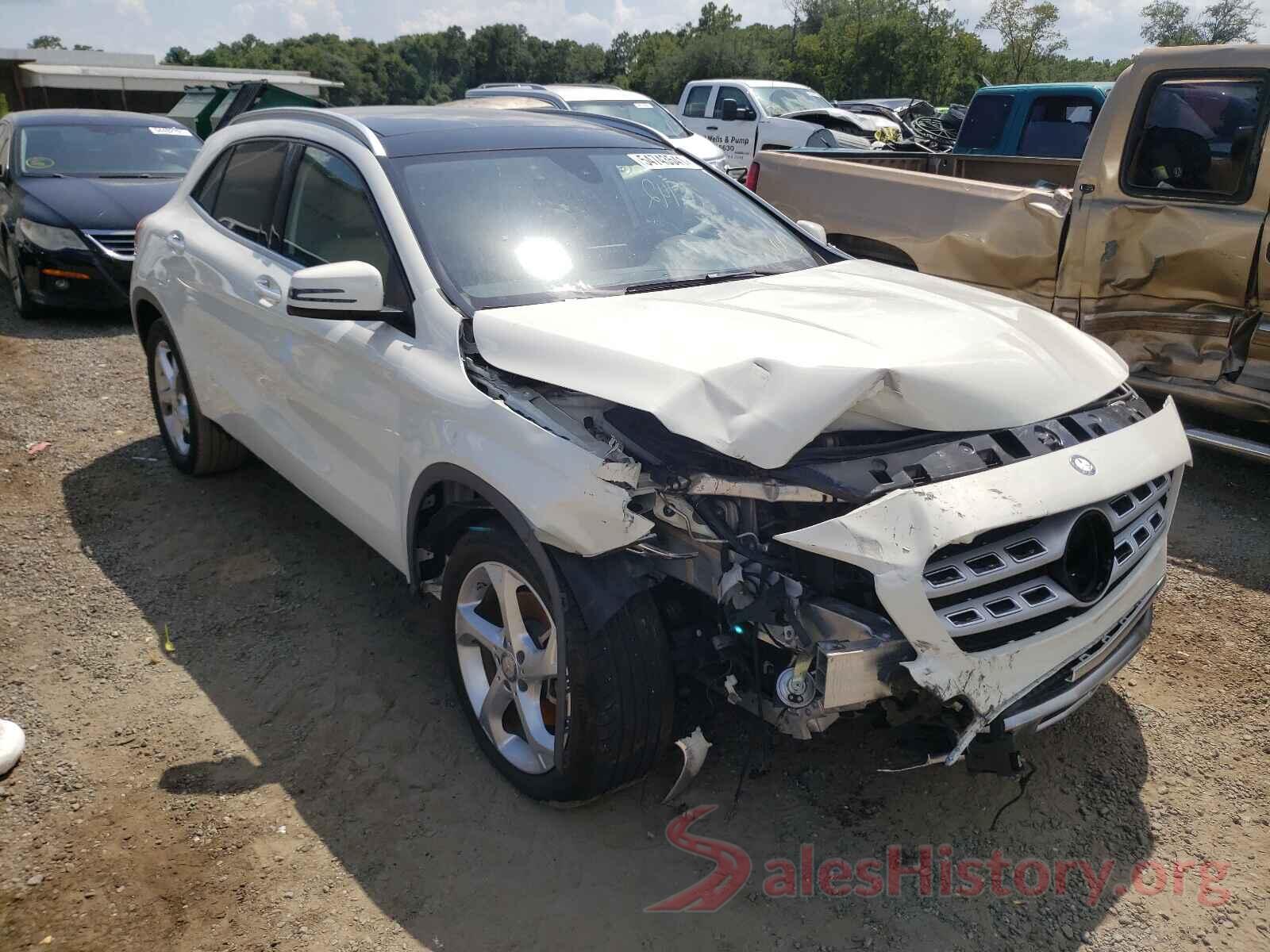 WDCTG4EBXJJ379105 2018 MERCEDES-BENZ GLA-CLASS