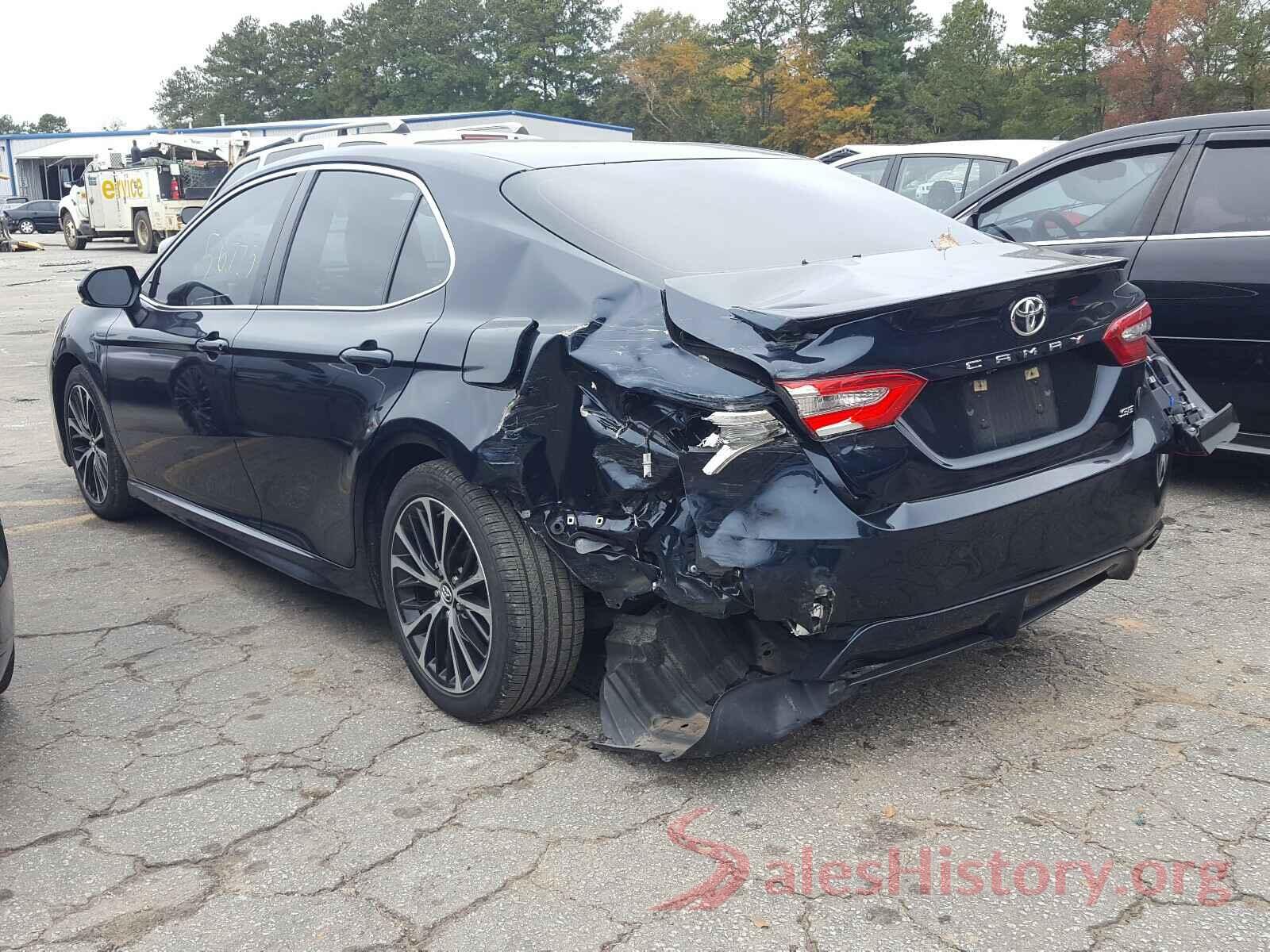 4T1B11HK8JU543247 2018 TOYOTA CAMRY