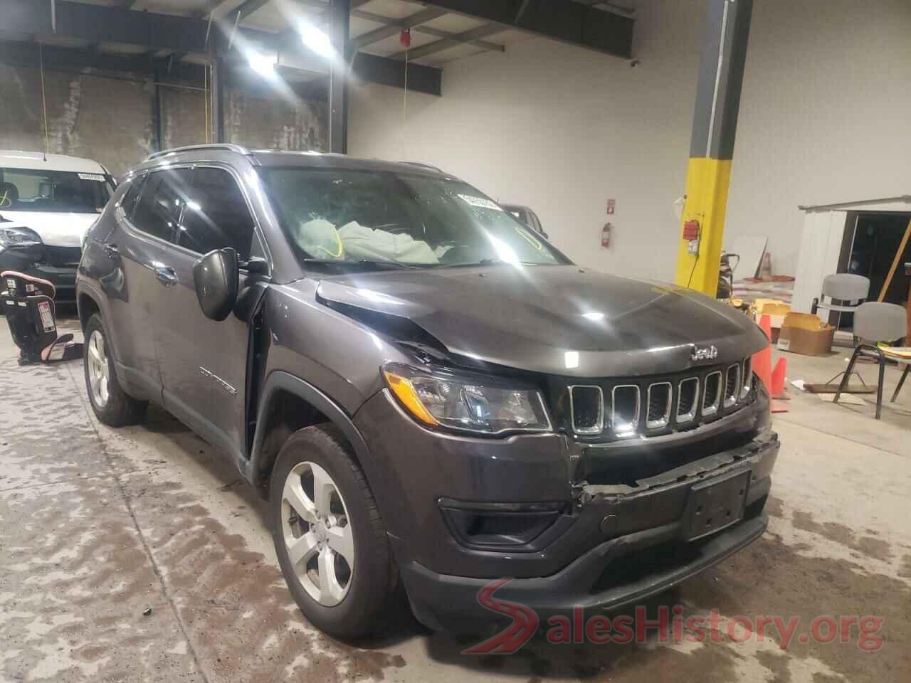 3C4NJDBB9JT282412 2018 JEEP COMPASS