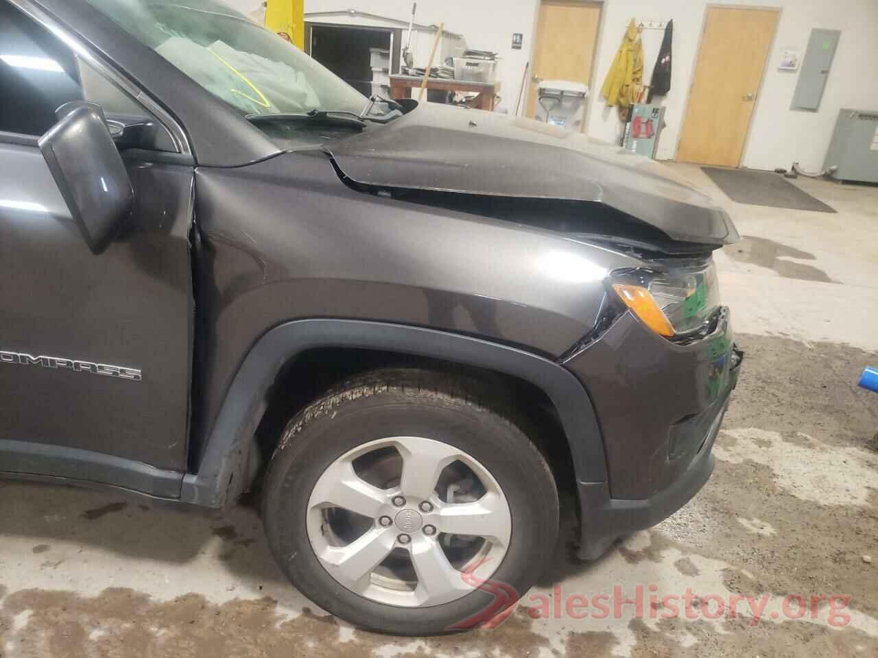 3C4NJDBB9JT282412 2018 JEEP COMPASS