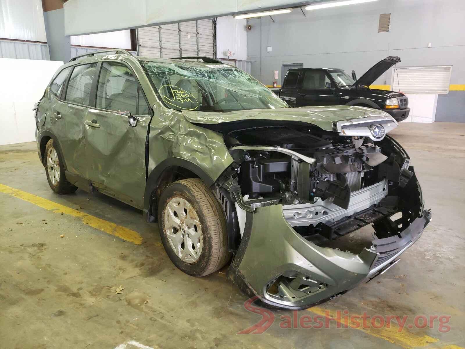 JF2SKACC6KH583727 2019 SUBARU FORESTER