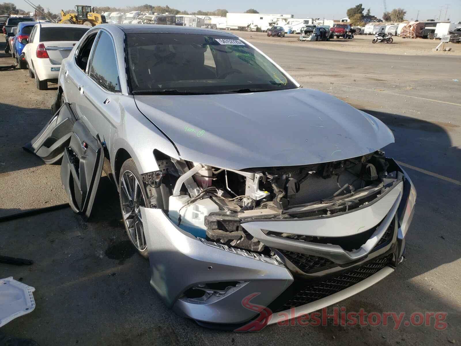 4T1B61HK2JU120293 2018 TOYOTA CAMRY