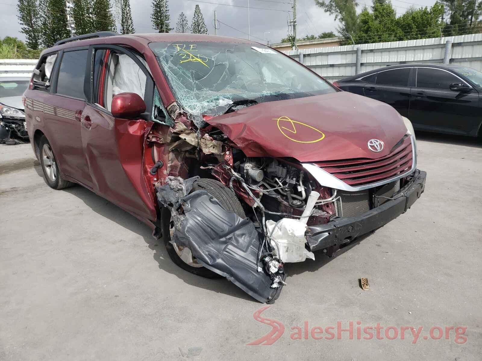 5TDKZ3DC7HS802896 2017 TOYOTA SIENNA