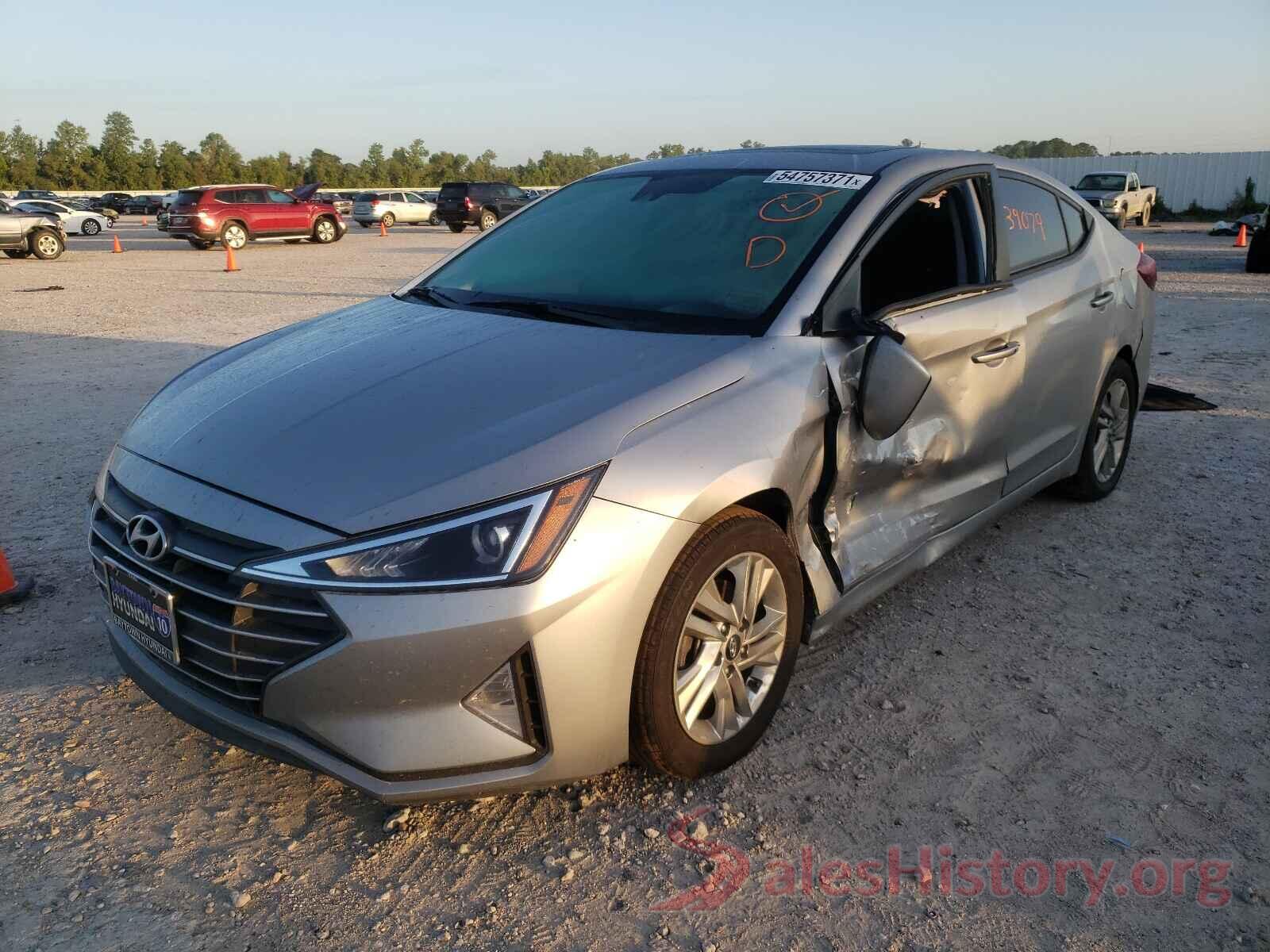 5NPD84LF9LH555909 2020 HYUNDAI ELANTRA