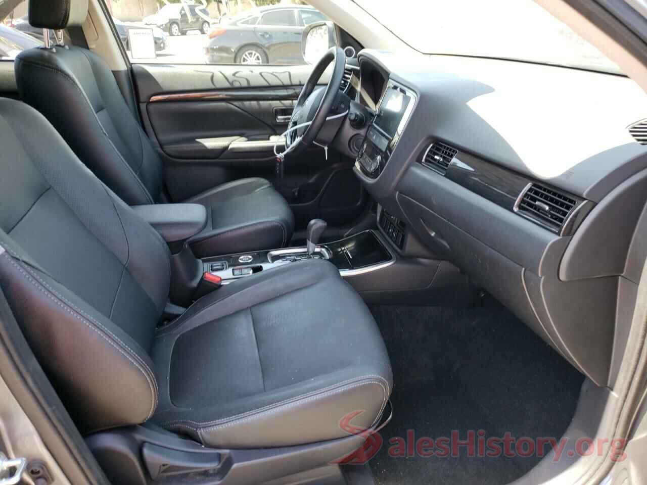 JA4AZ3A3XJJ001599 2018 MITSUBISHI OUTLANDER