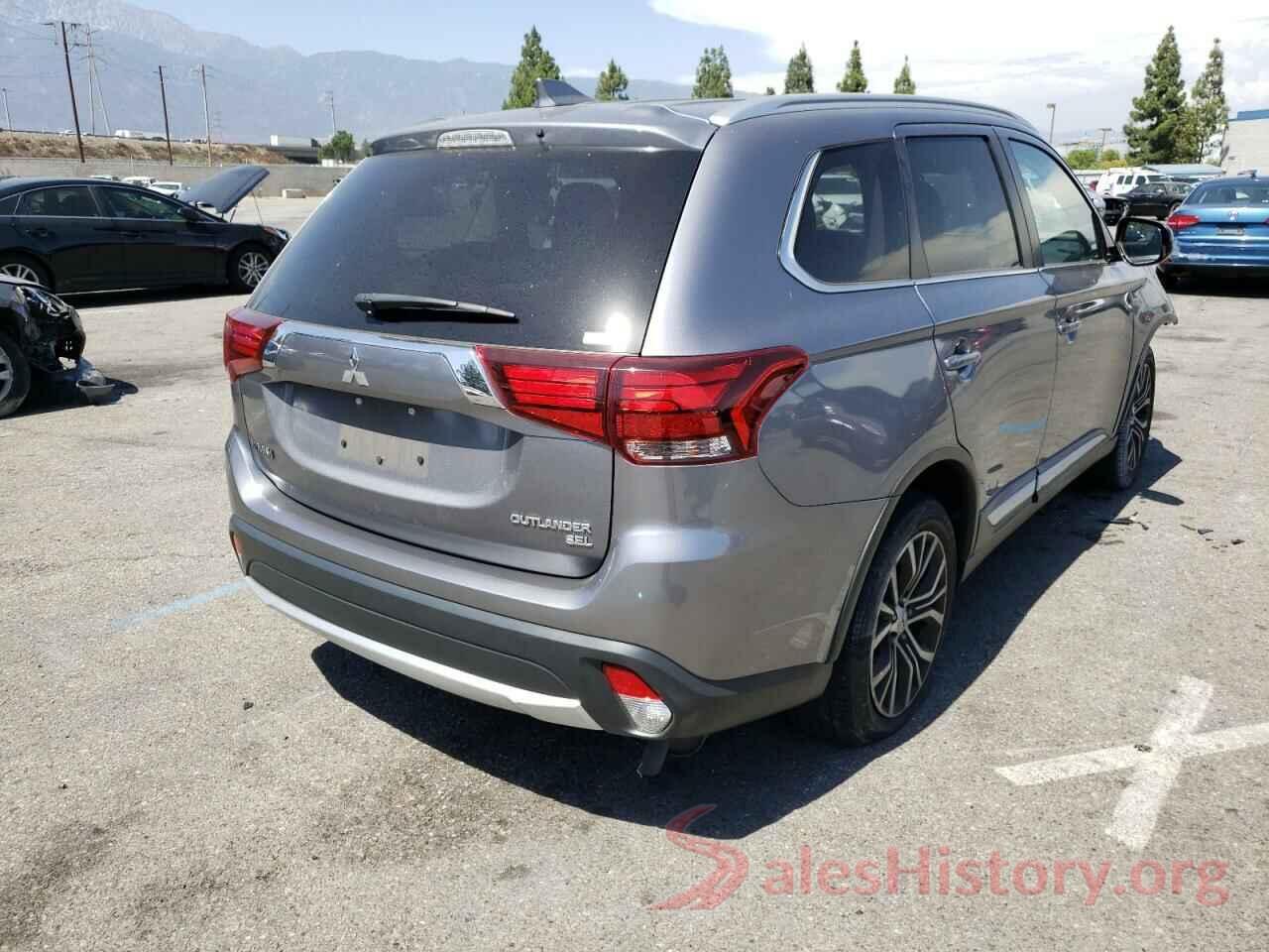 JA4AZ3A3XJJ001599 2018 MITSUBISHI OUTLANDER