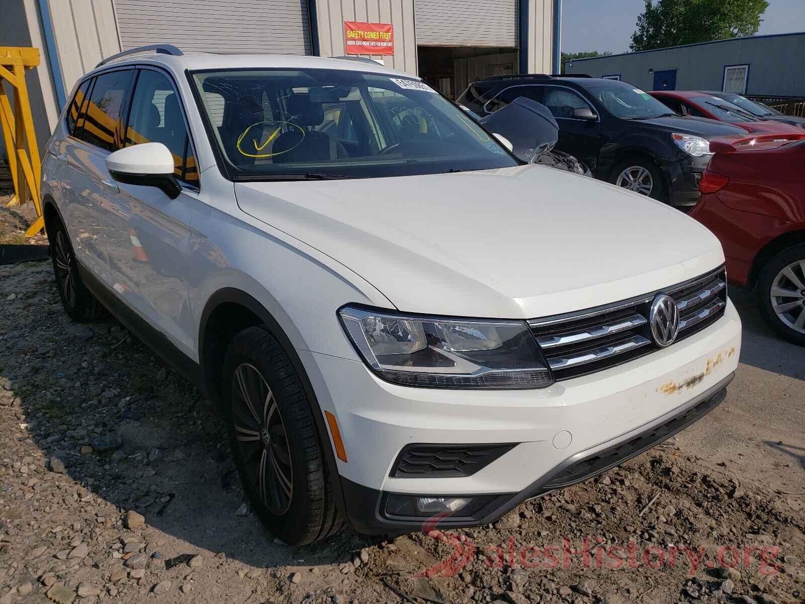 3VV2B7AX8JM078405 2018 VOLKSWAGEN TIGUAN