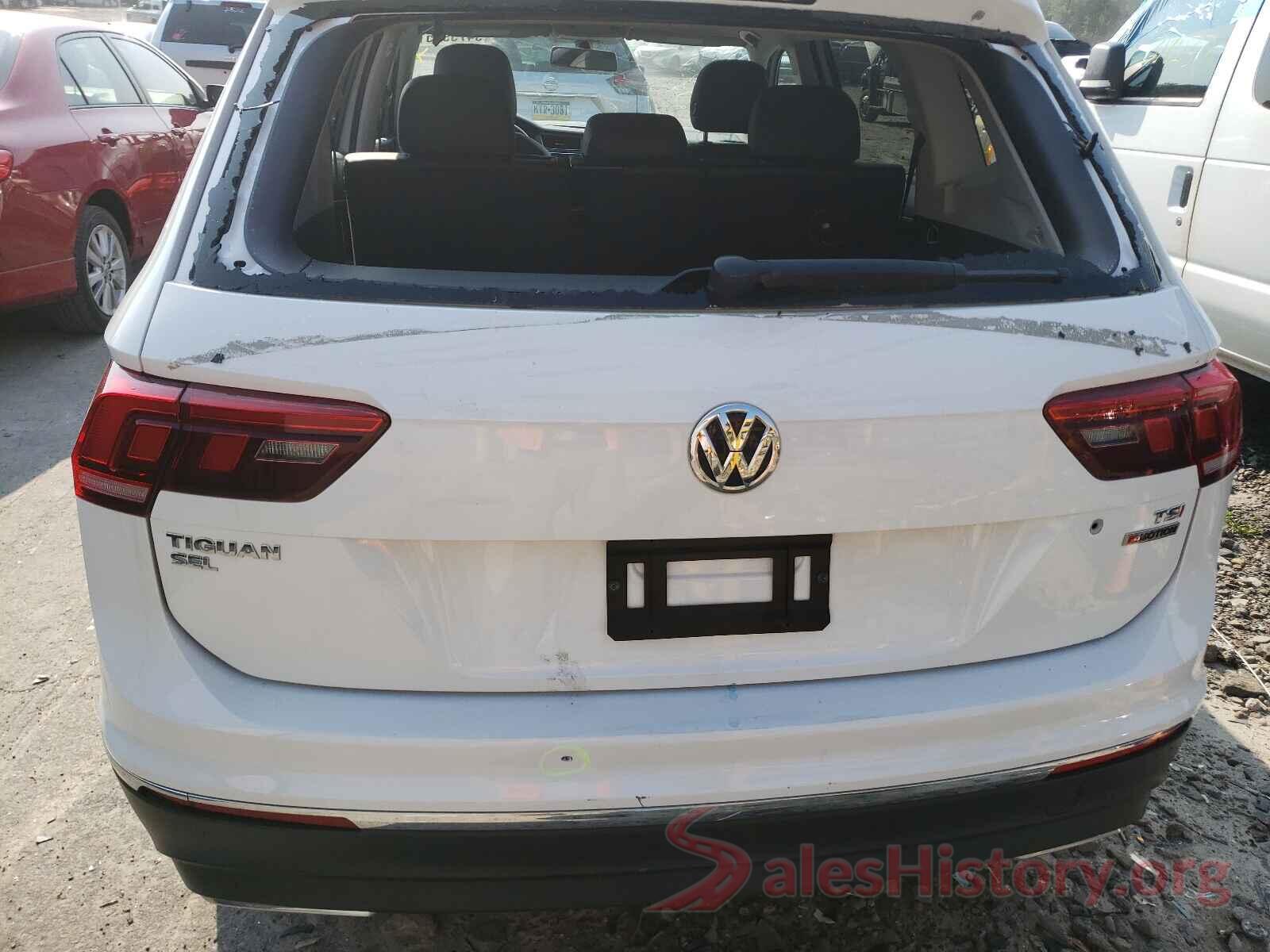 3VV2B7AX8JM078405 2018 VOLKSWAGEN TIGUAN