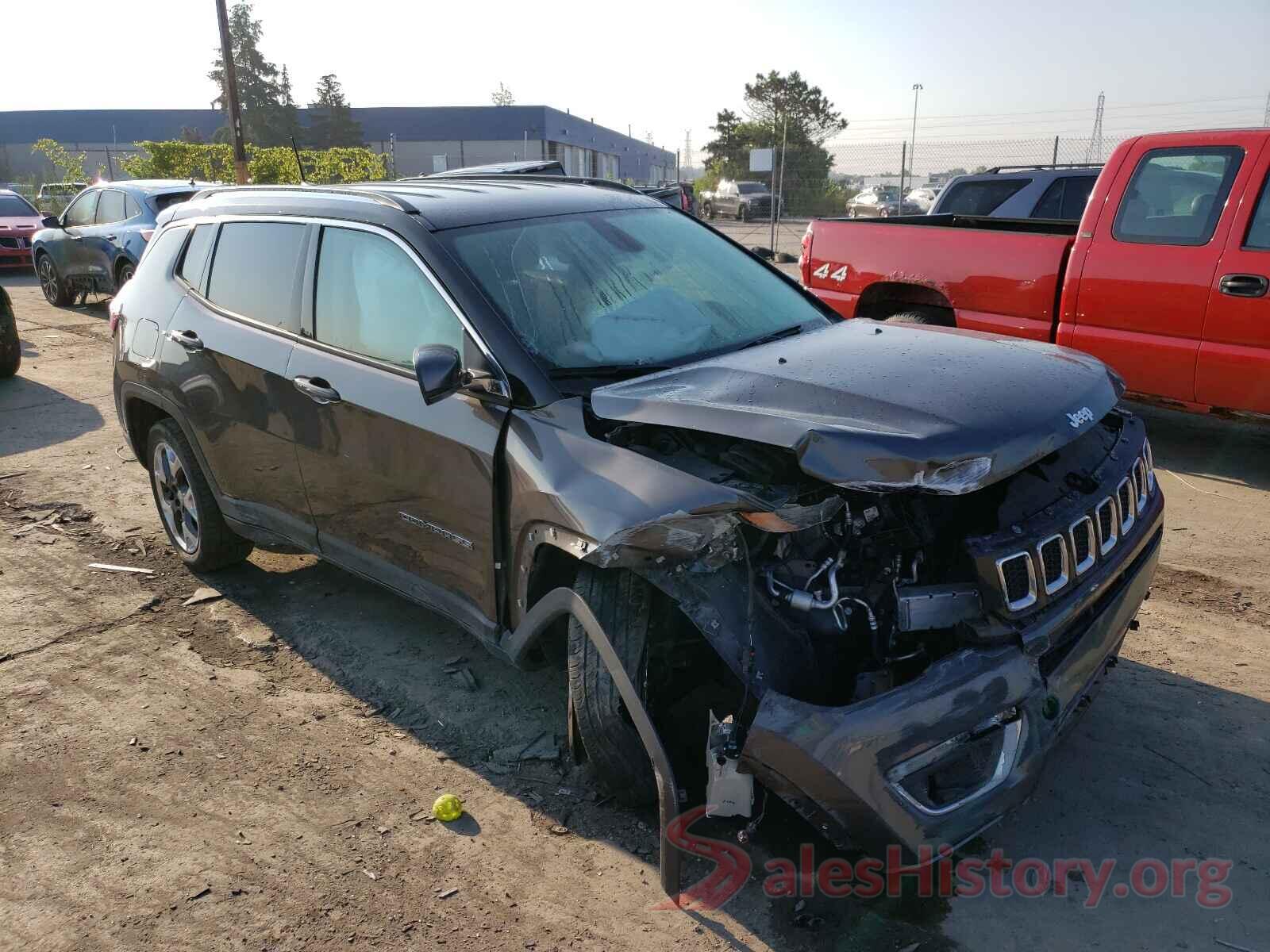 3C4NJDCB0KT672816 2019 JEEP COMPASS