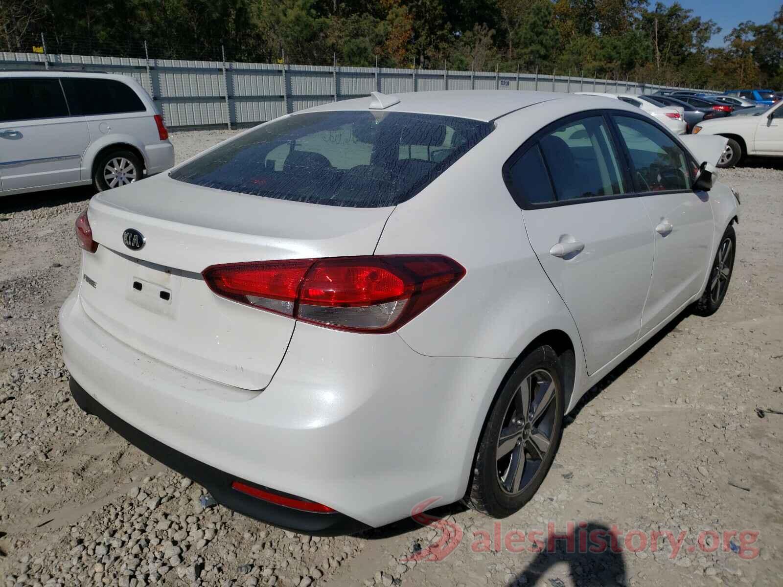 3KPFL4A78JE173164 2018 KIA FORTE