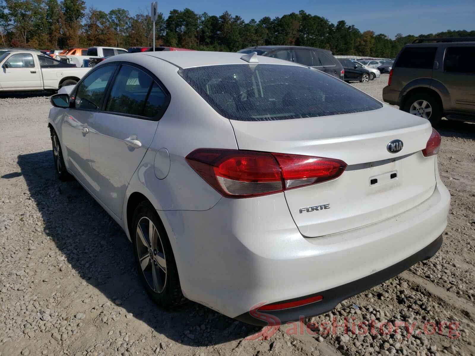 3KPFL4A78JE173164 2018 KIA FORTE