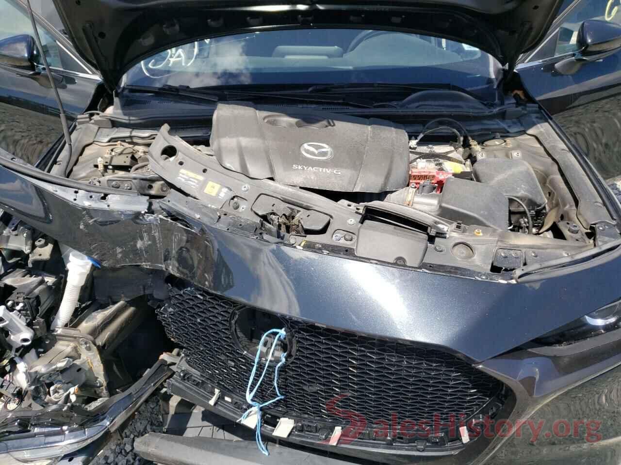 JM1BPAK7XK1114850 2019 MAZDA 3