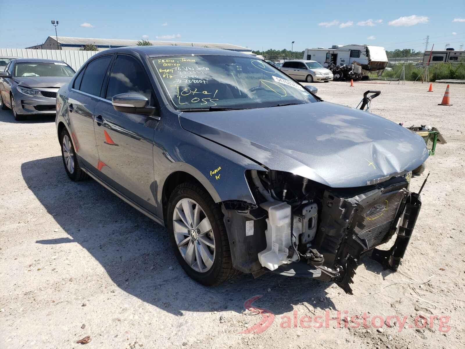 3VWD67AJ9GM312452 2016 VOLKSWAGEN JETTA