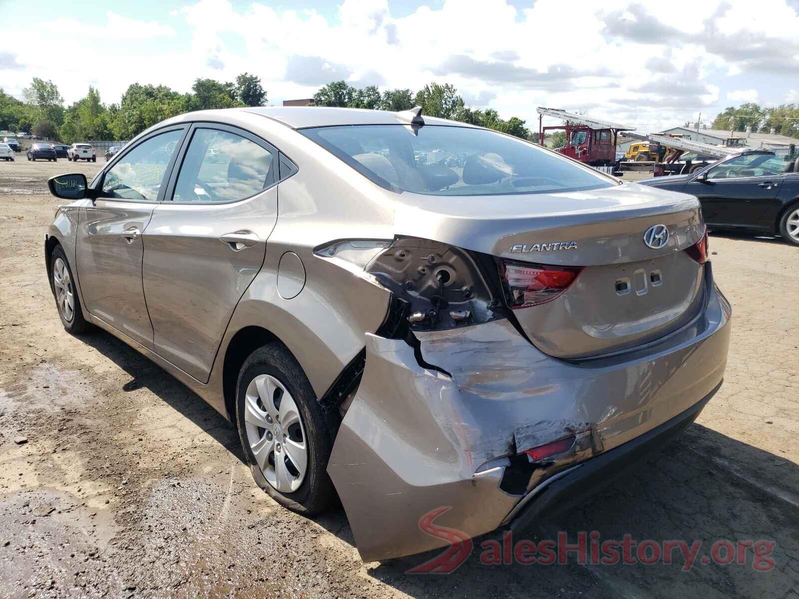 5NPDH4AE8GH779981 2016 HYUNDAI ELANTRA