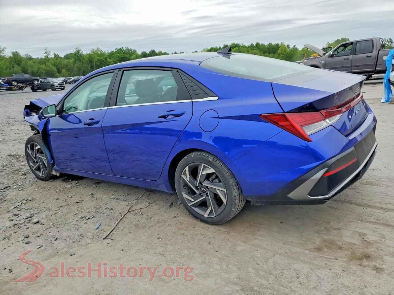 2025 HYUNDAI ELANTRA VIN KMHLS4DG8SU859169, front view