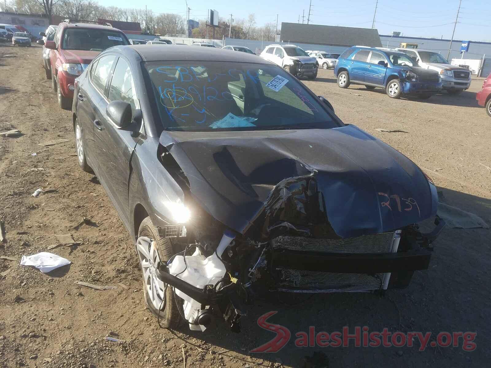 5NPD74LF1KH422739 2019 HYUNDAI ELANTRA