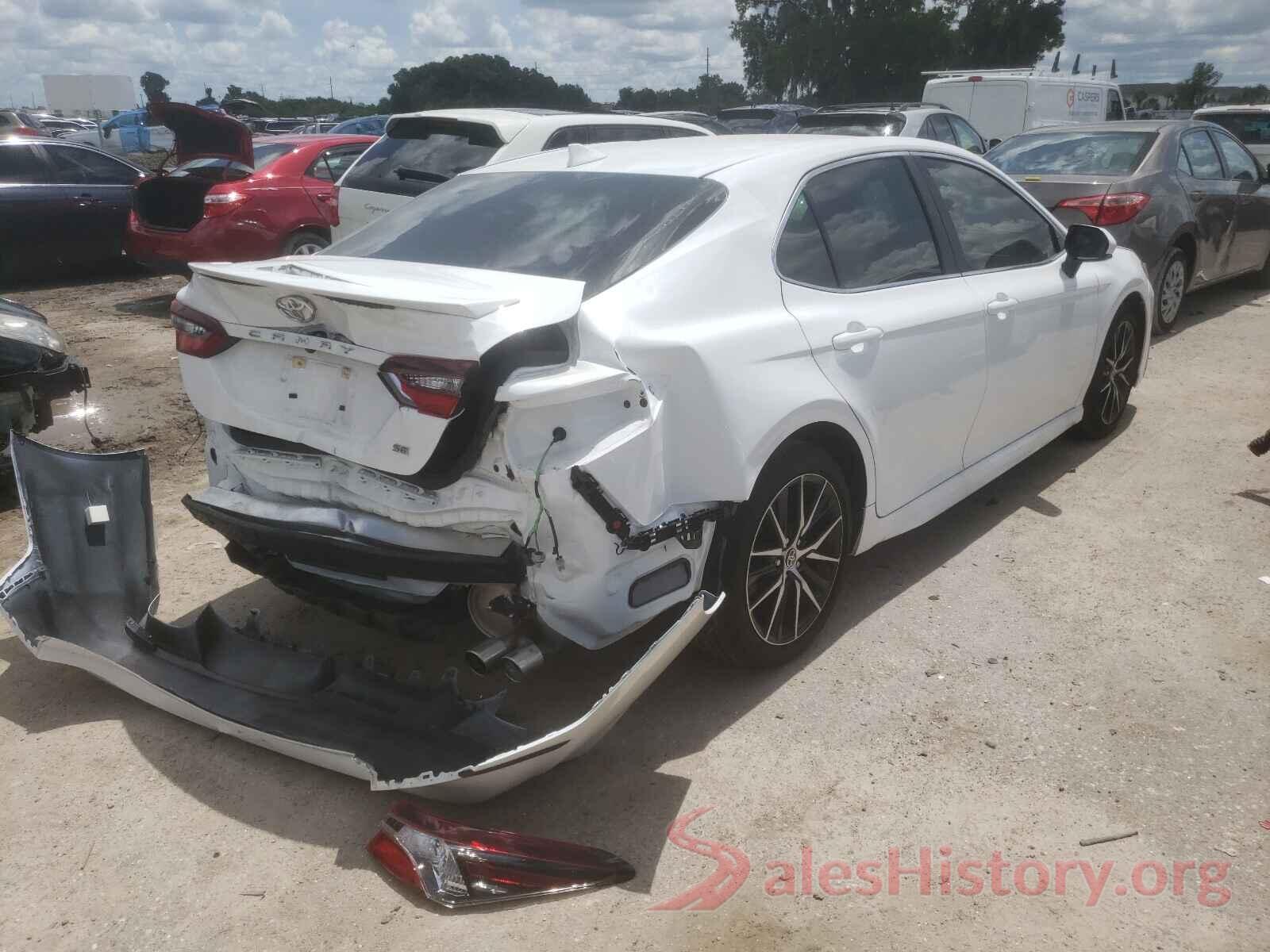 4T1G11AK3MU532533 2021 TOYOTA CAMRY