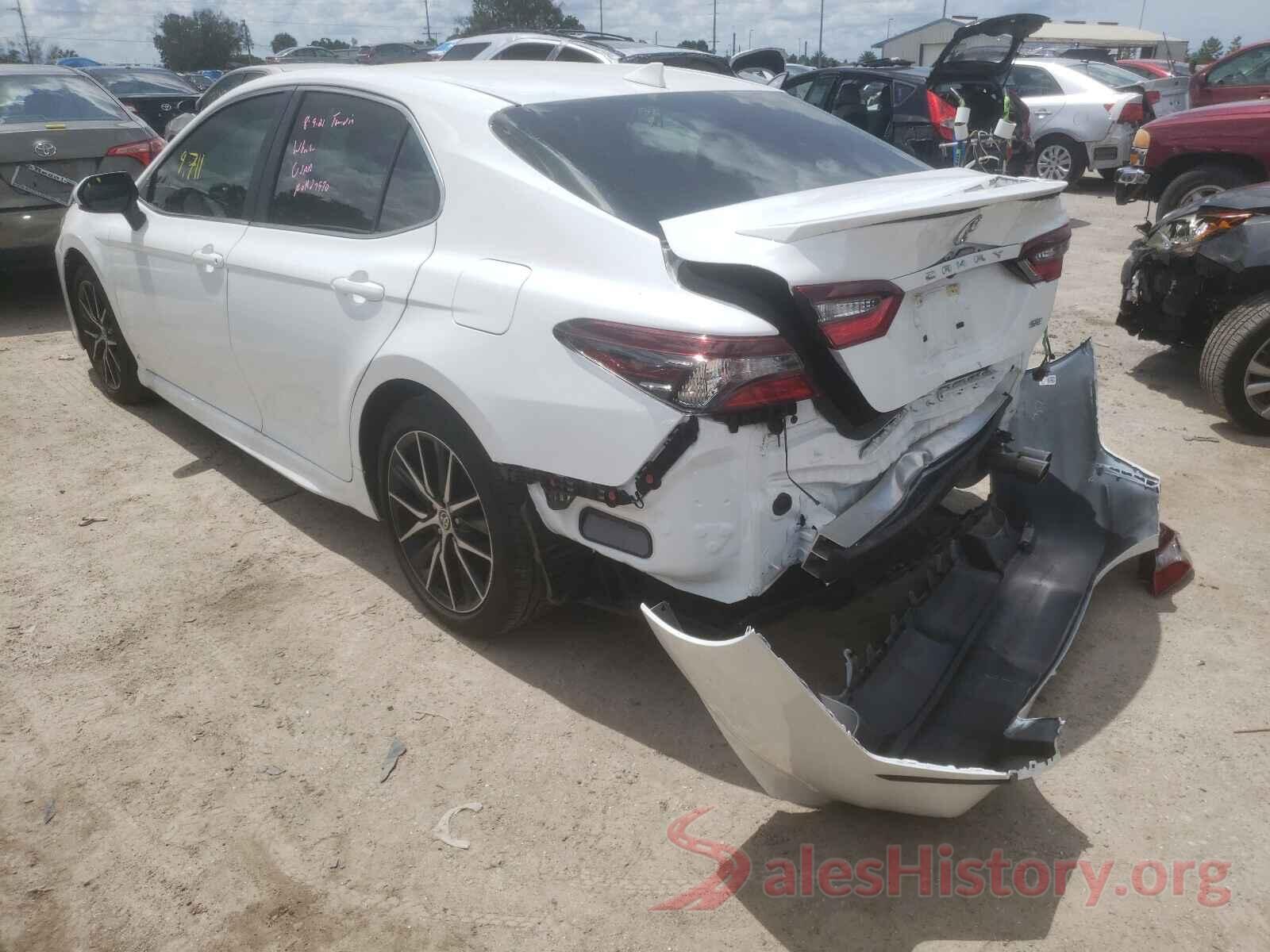 4T1G11AK3MU532533 2021 TOYOTA CAMRY