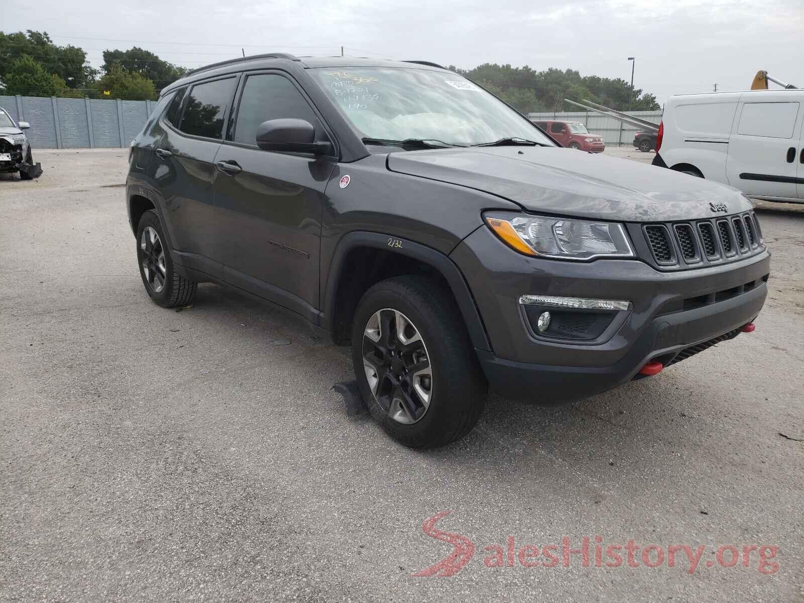 3C4NJDDB0HT636082 2017 JEEP COMPASS