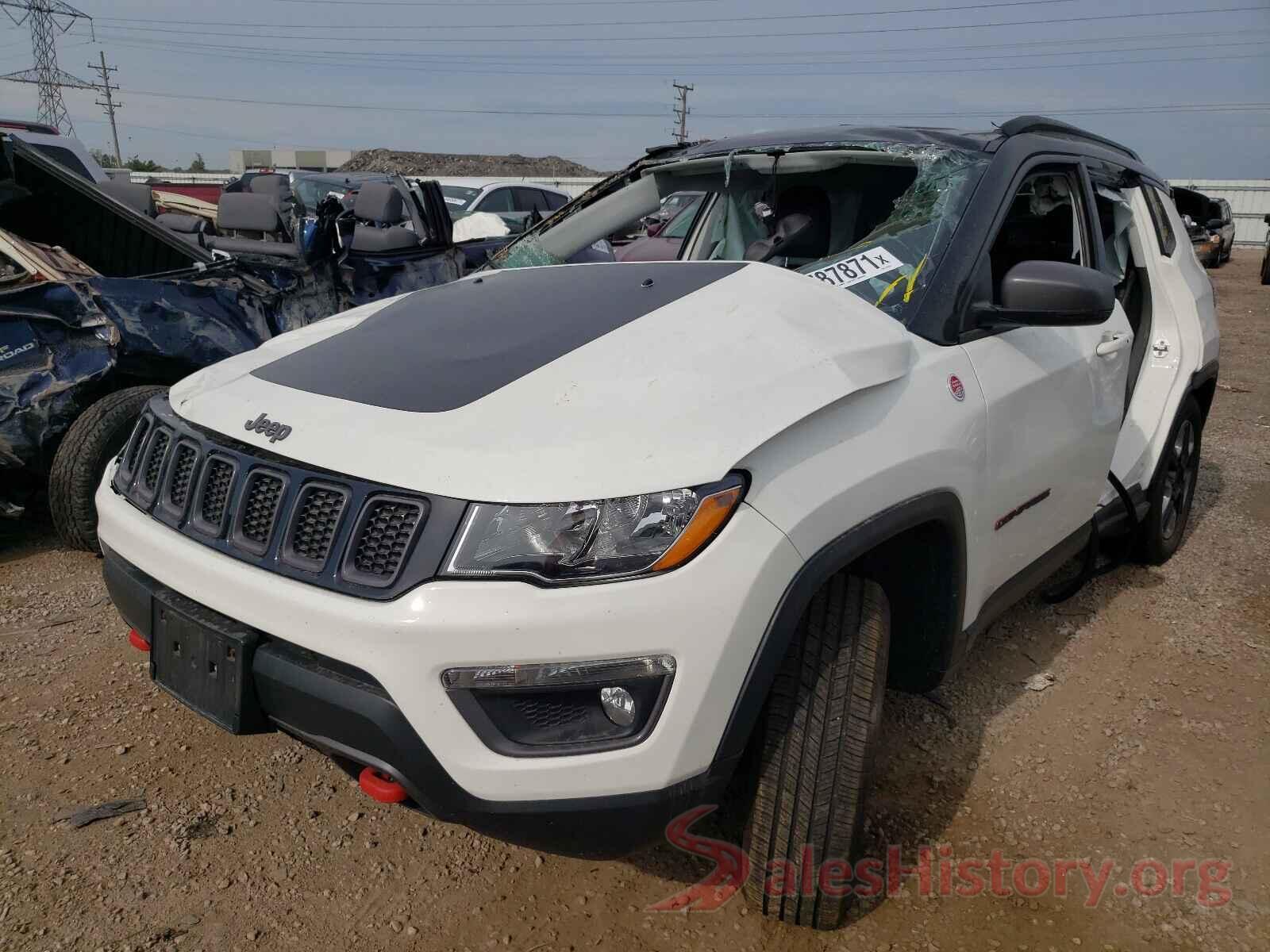 3C4NJDDB2JT417579 2018 JEEP COMPASS