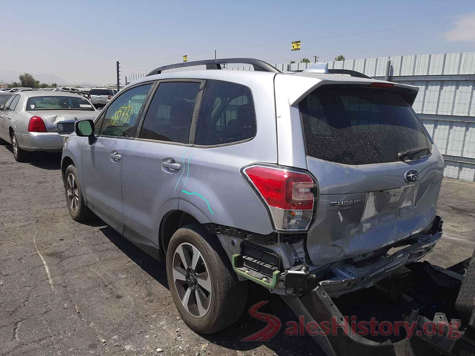 JF2SJAGC9JH581109 2018 SUBARU FORESTER