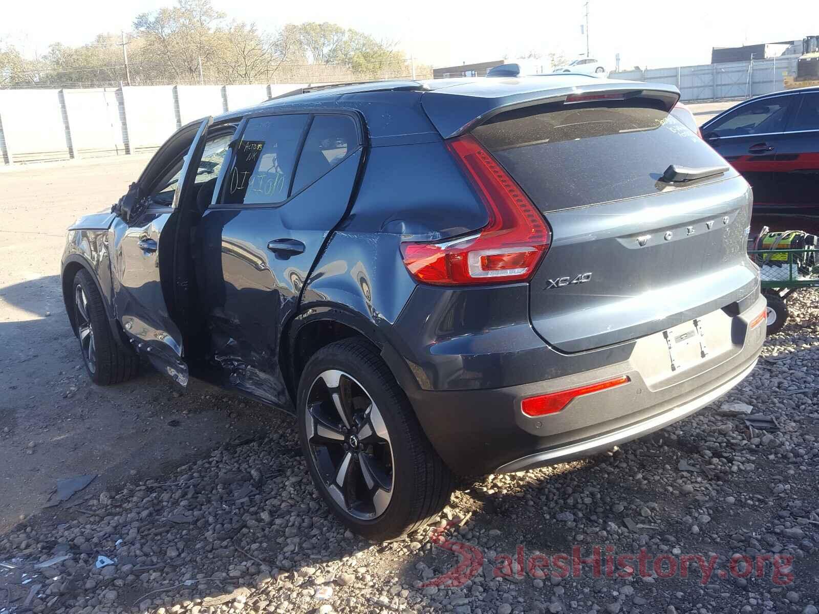 YV4162UK0M2404305 2021 VOLVO XC40