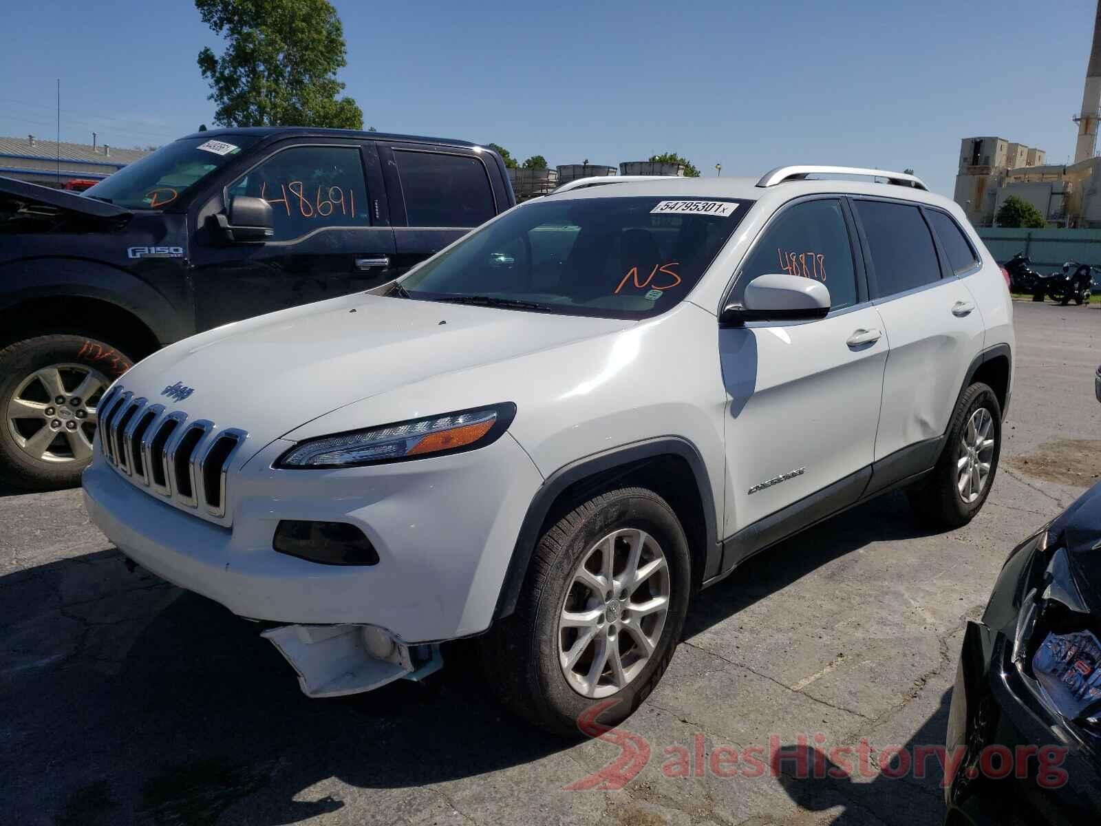 1C4PJMCS5HW647857 2017 JEEP CHEROKEE