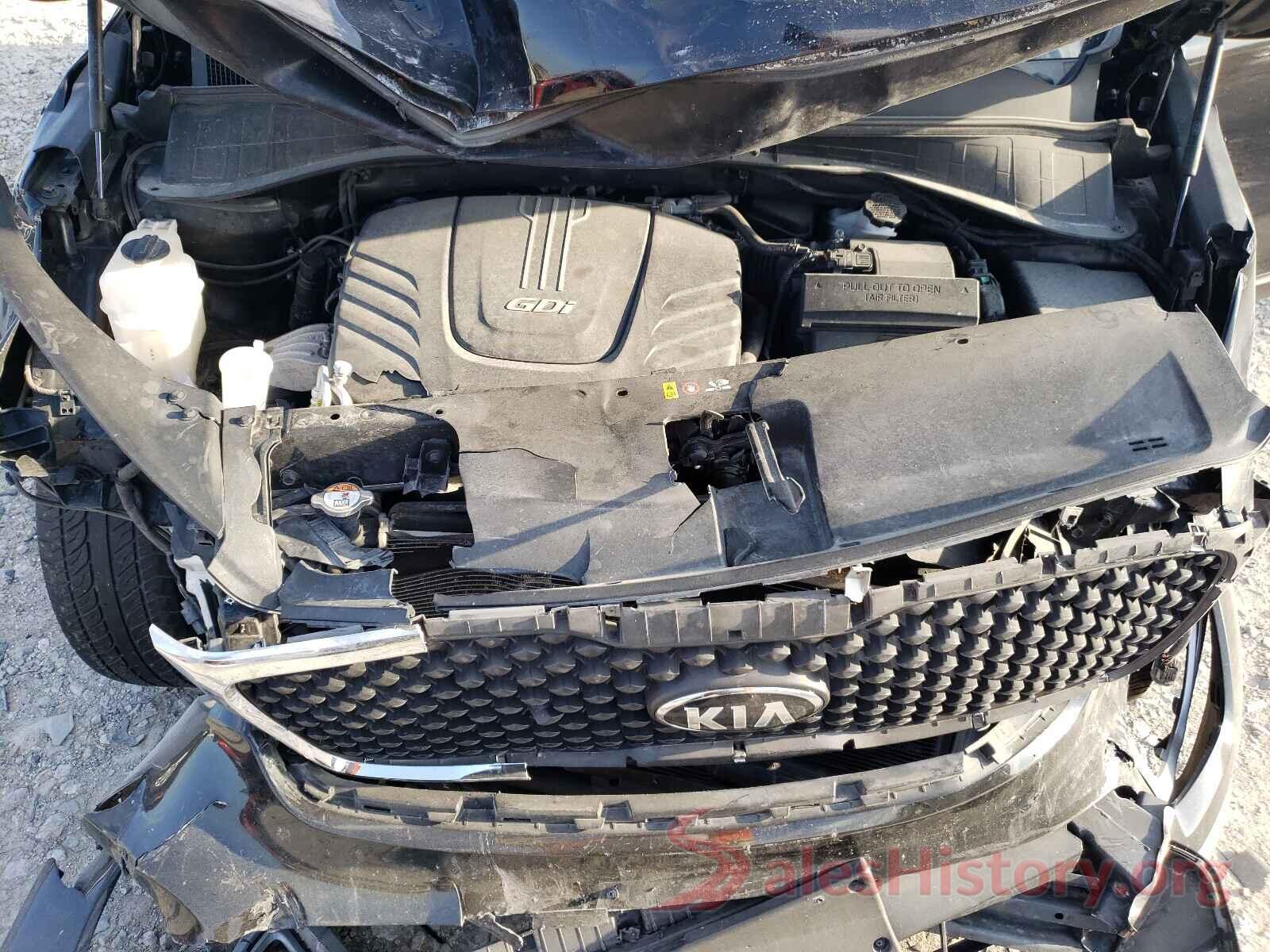 5XYPGDA58HG225719 2017 KIA SORENTO