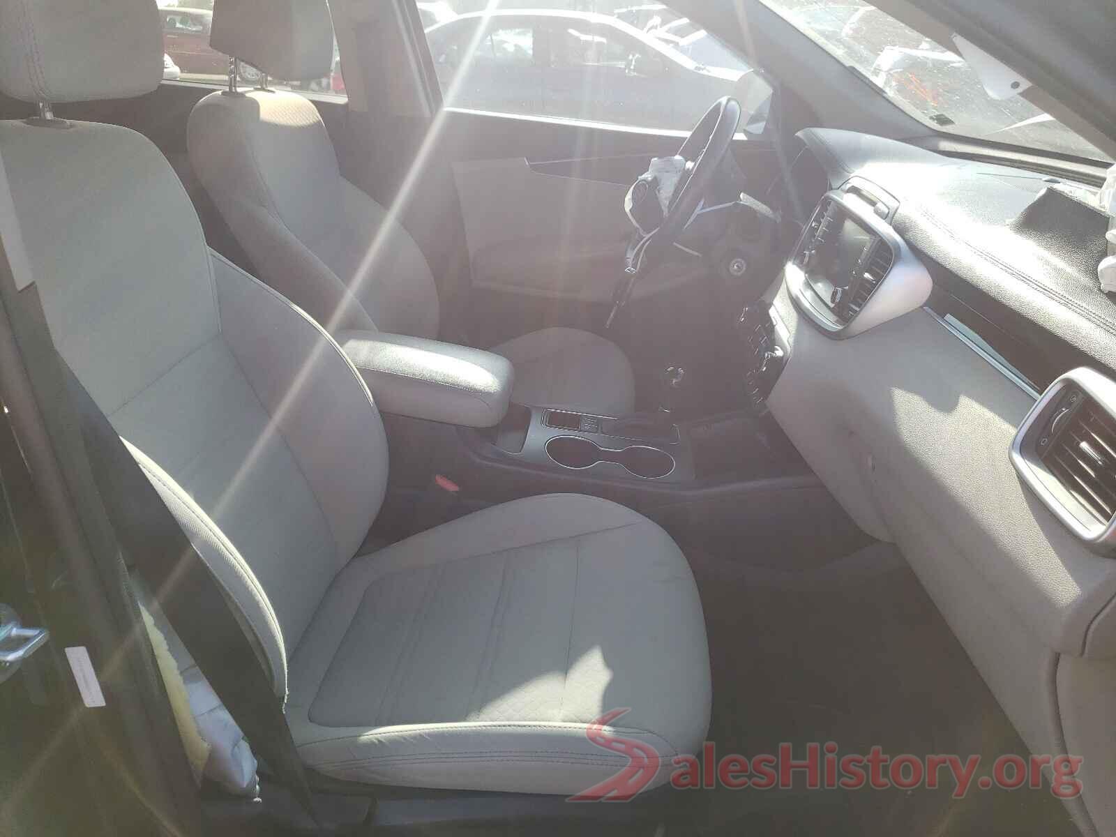 5XYPGDA58HG225719 2017 KIA SORENTO