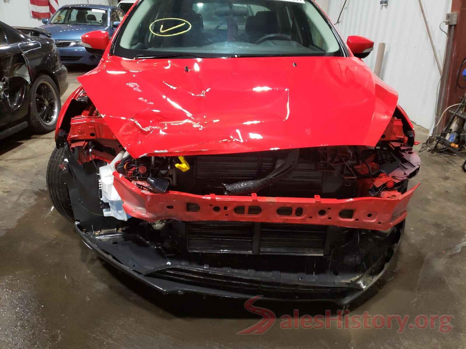 1FADP3F2XHL215568 2017 FORD FOCUS