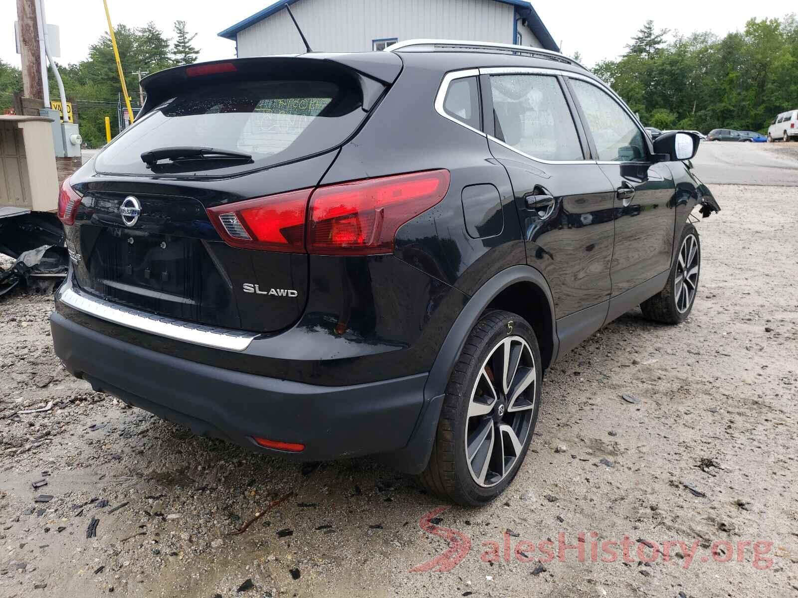 JN1BJ1CR2JW293844 2018 NISSAN ROGUE